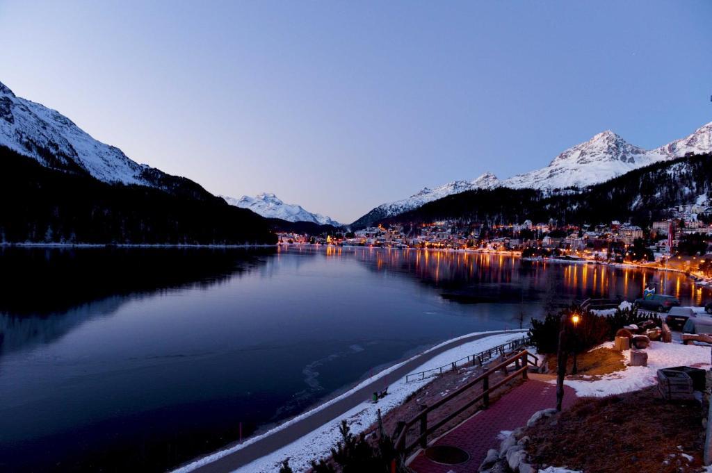 Einzelzimmer mit Seeblick